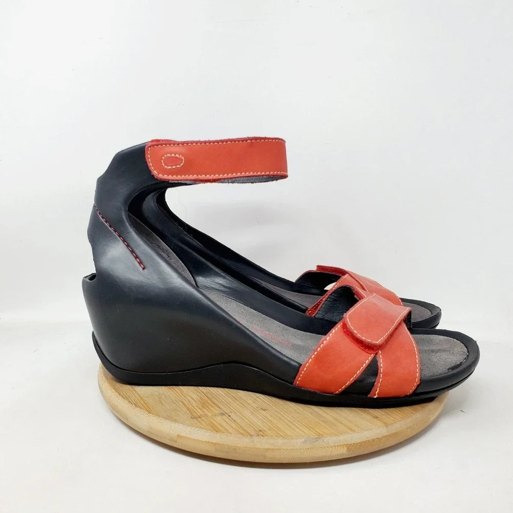 Wolky Era Wedge Sandals Womens 41 Red Leather Black Adjustable Ankle Strap Shoes